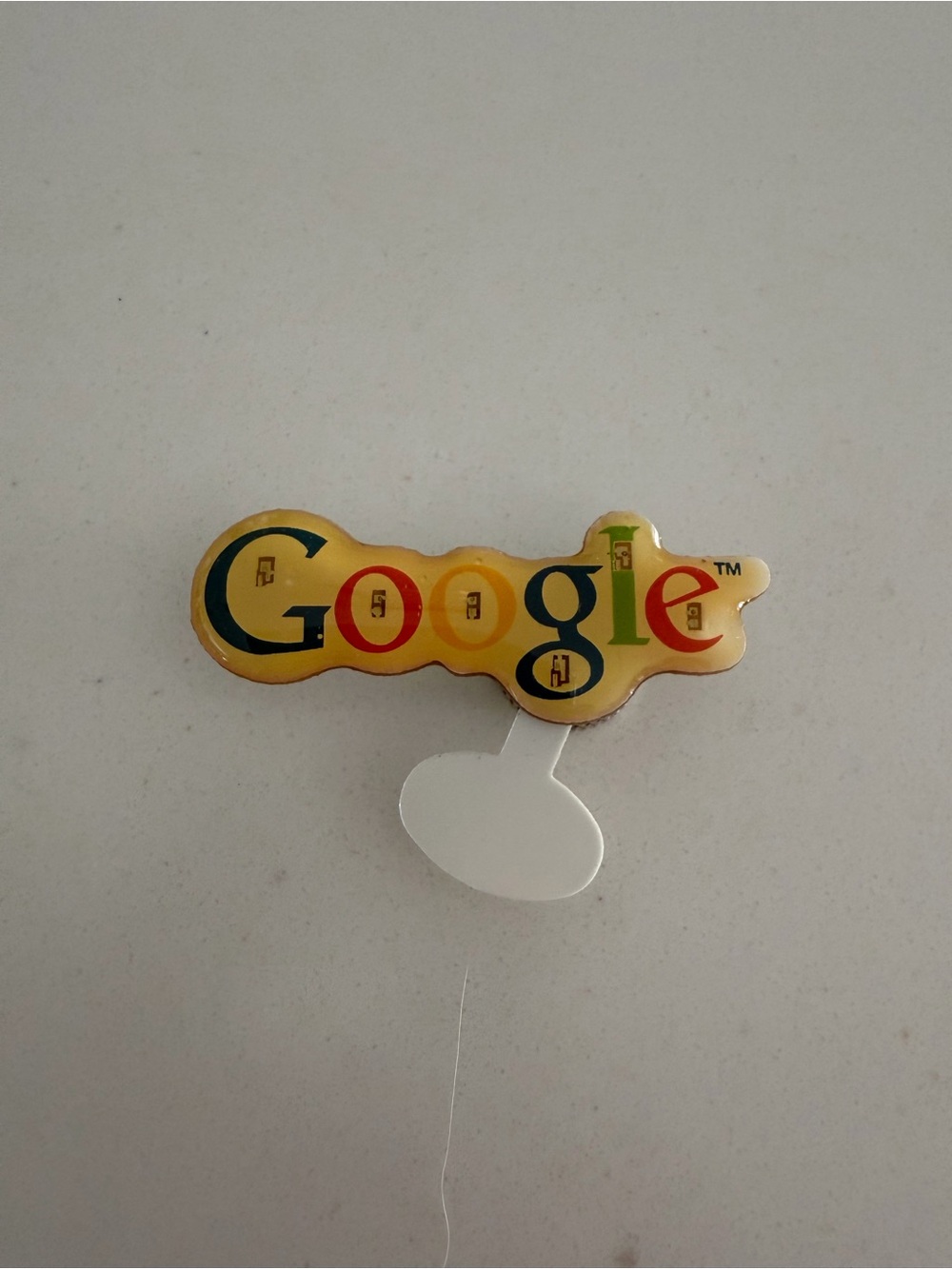 **Vintage Google Logo Light-Up Pin — Rare Tech Swag**